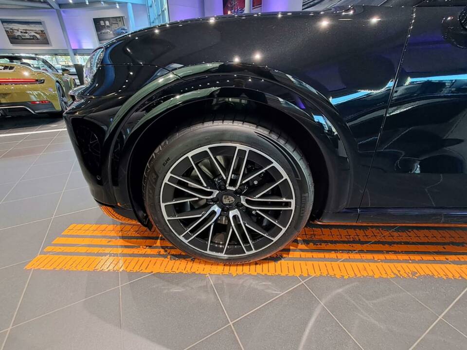 Bild 8/8 von Porsche Cayenne Electric Turbo (2026)