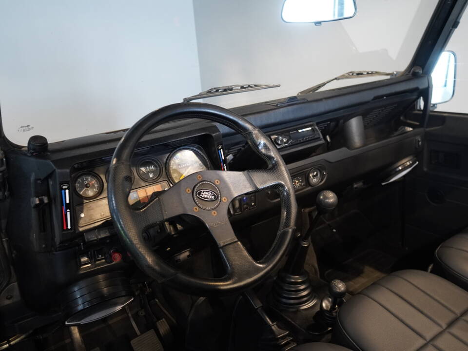 Imagen 10/29 de Land Rover 90 (1988)
