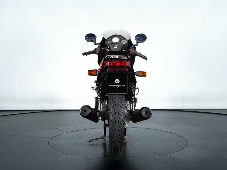 Image 3/33 of Moto Guzzi DUMMY (1990)