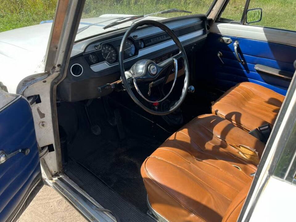 Image 2/8 of Lancia Fulvia (1970)