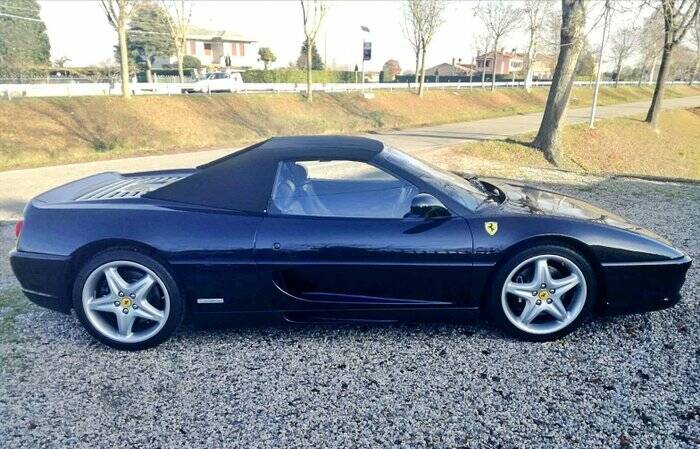 Immagine 3/4 di Ferrari F 355 Spider (1999)