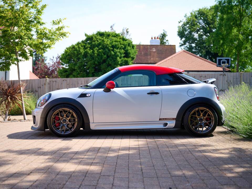 Imagen 9/50 de Mini John Cooper Works (2011)