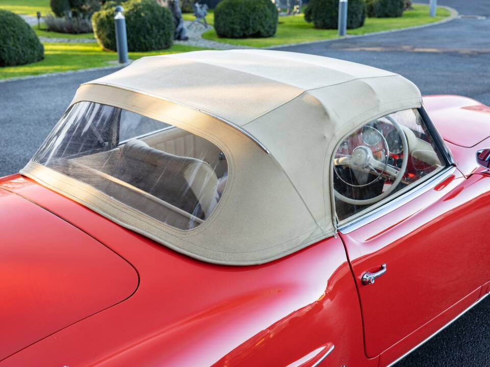 Image 16/43 of Mercedes-Benz 190 SL (1959)
