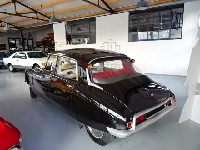 Bild 12/39 von Citroën DS 19 (1960)