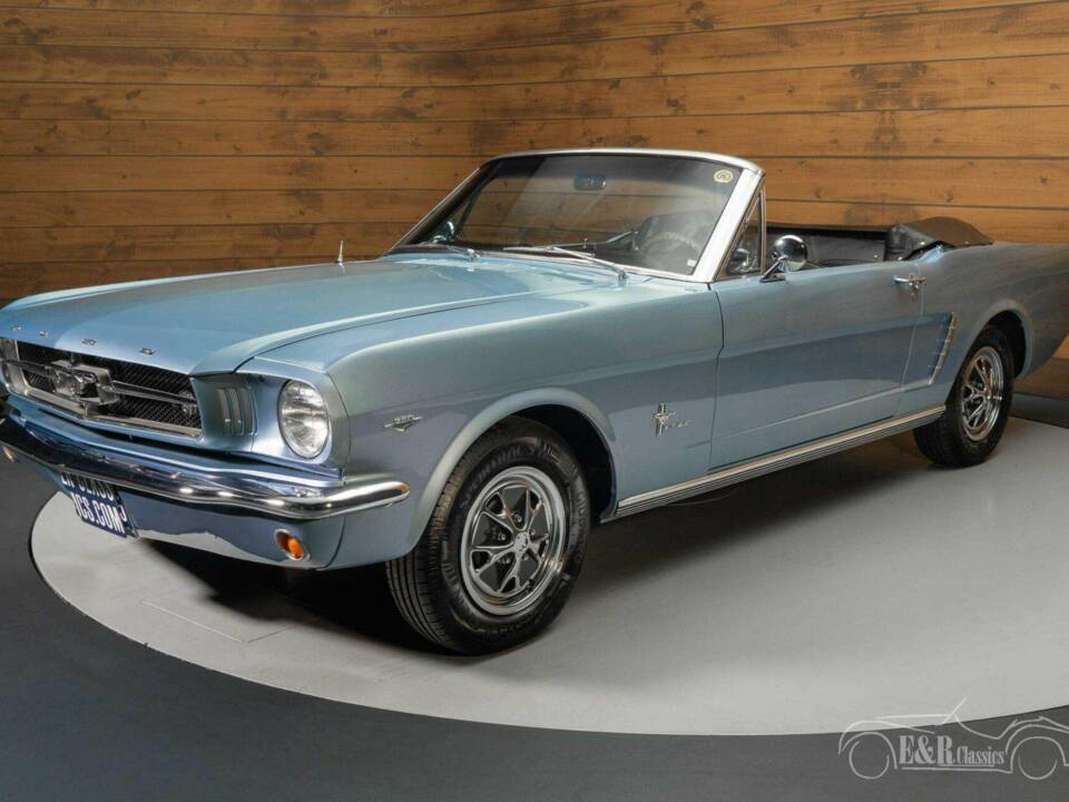 Image 4/19 of Ford Mustang GT (1965)