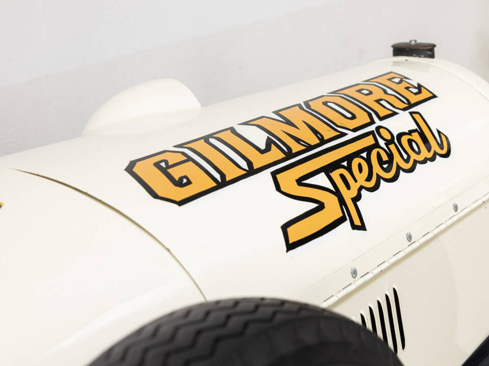 Image 24/28 of Chevrolet Serie BA Confederate Gilmore Special (1932)