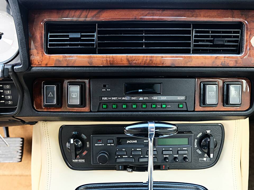 Imagen 25/91 de Jaguar XJ-SC V12 (1986)
