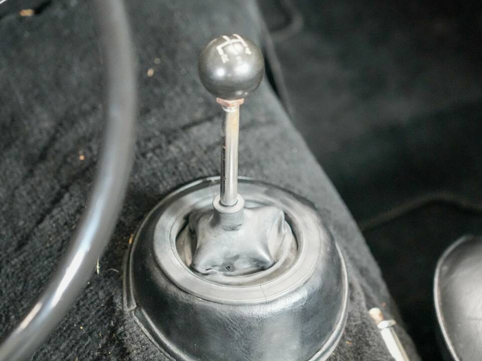 Image 50/50 of Austin-Healey 3000 Mk II (BJ7) (1964)