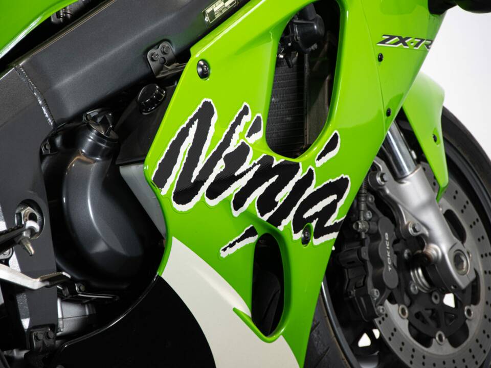 Immagine 20/50 di Kawasaki Ninja 750 ZX-7R (1999)