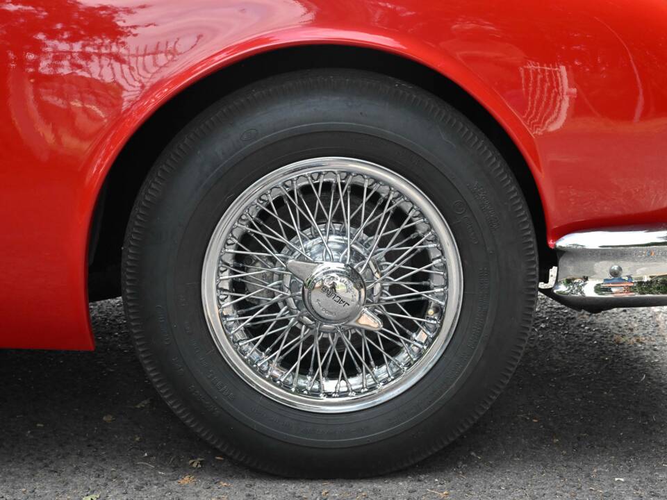 Bild 11/50 von Jaguar Mk II 2.4 (1961)