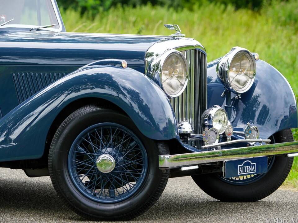 Image 7/59 of Bentley 4 1/4 Litre (1936)