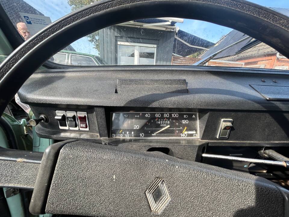 Bild 6/15 von Renault R 4 (1981)