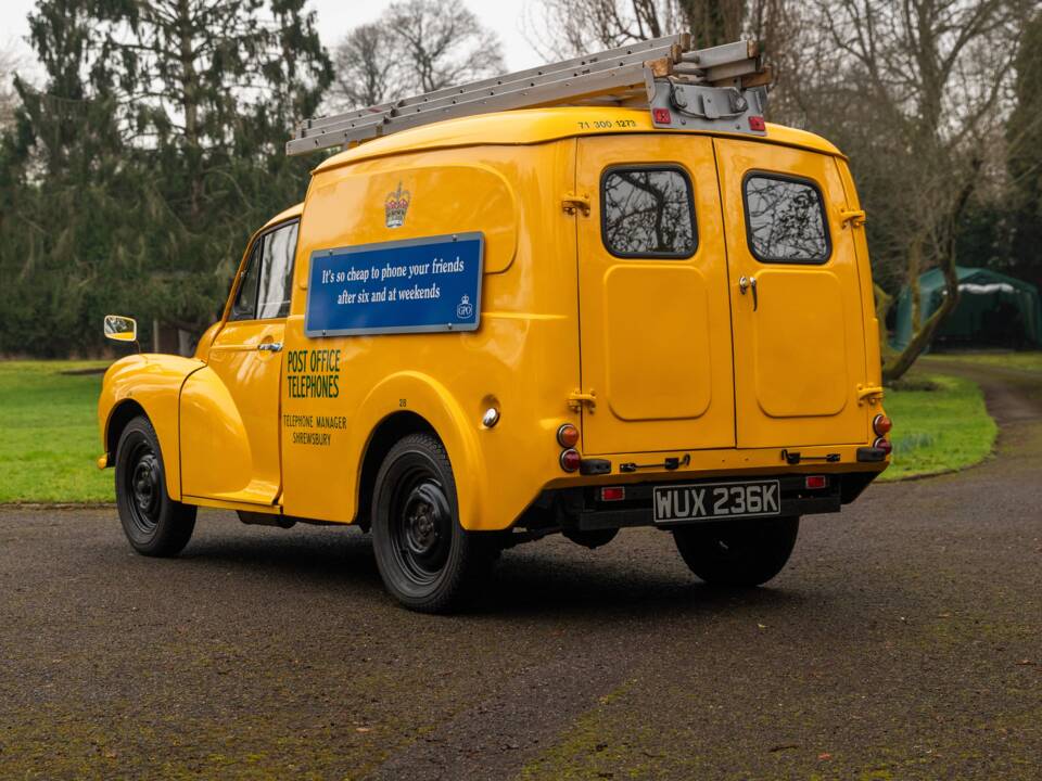 Image 21/50 of Morris Minor Van (1971)