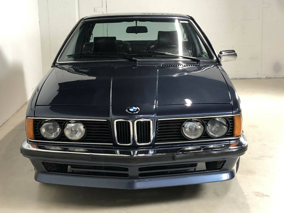 Image 5/26 de BMW 635 CSi (1979)