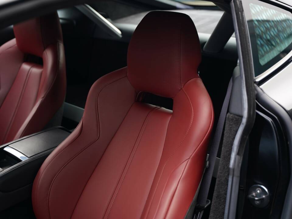 Afbeelding 18/50 van Aston Martin V12 Vantage S (2018)