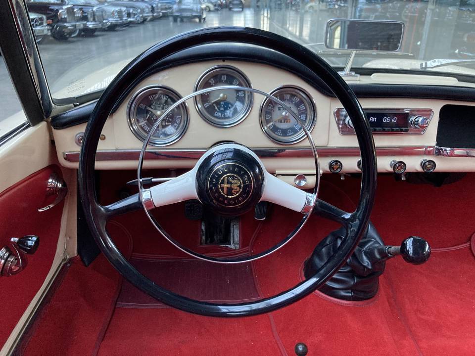 Image 17/20 of Alfa Romeo Giulietta Spider (1958)