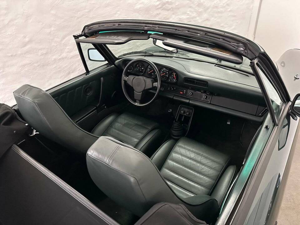 Image 16/20 de Porsche 911 SC 3.0 (1983)