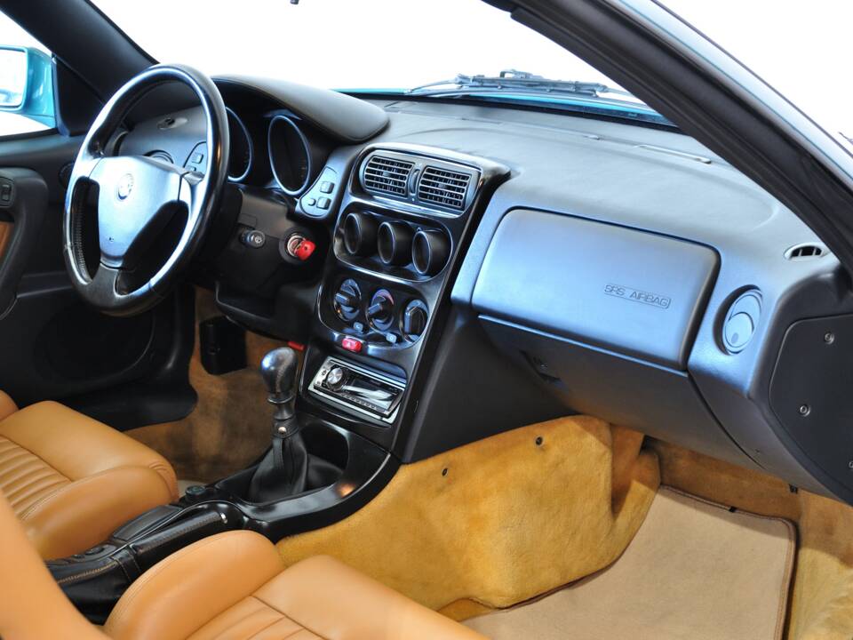 Immagine 19/24 di Alfa Romeo GTV 2.0 V6 Turbo (1997)
