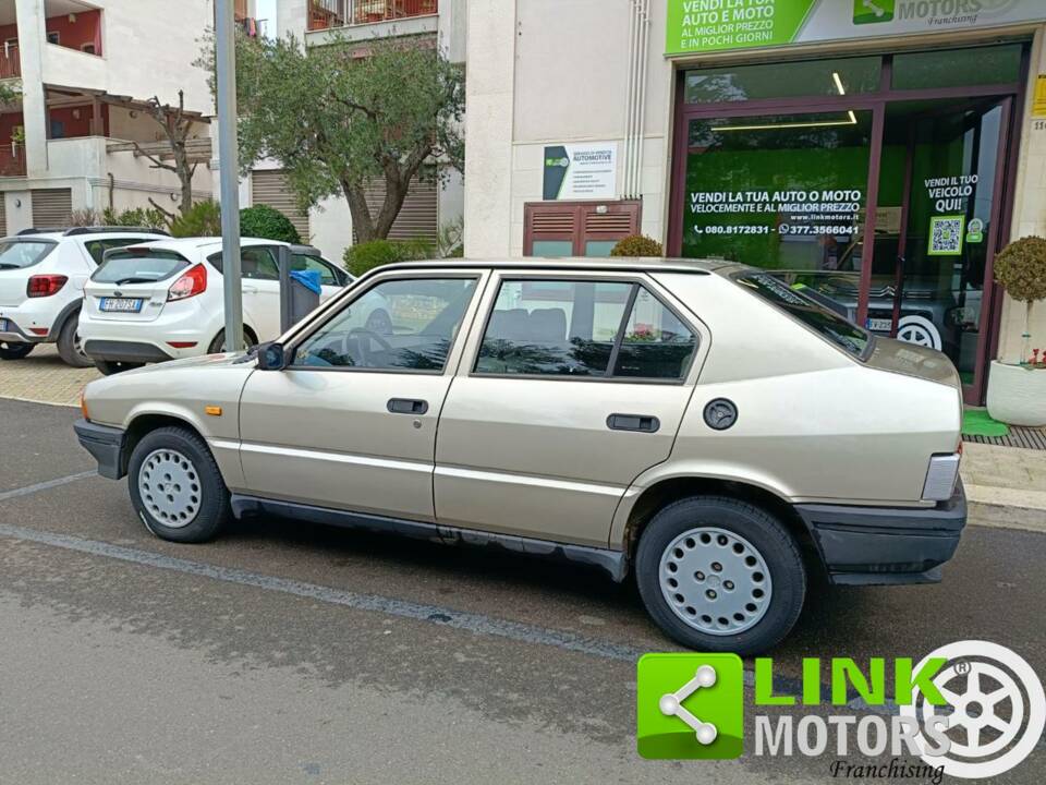 Afbeelding 4/10 van Alfa Romeo 33 - 1.3 S (1989)