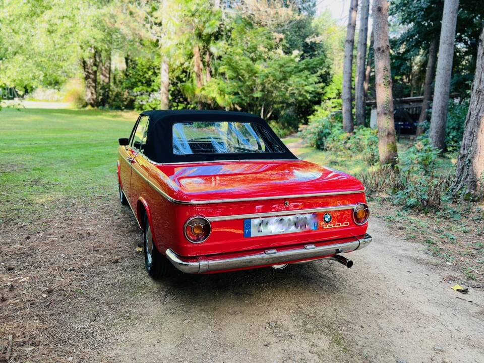 Image 29/142 of BMW 1600 Convertible (1970)