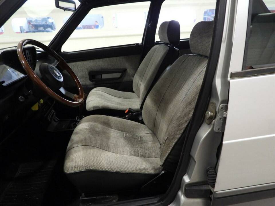 Image 3/10 of Alfa Romeo Giulietta 2.0 Turbodiesel (1985)