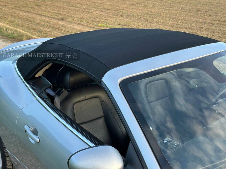 Image 77/84 de Jaguar XK 4.2 (2006)