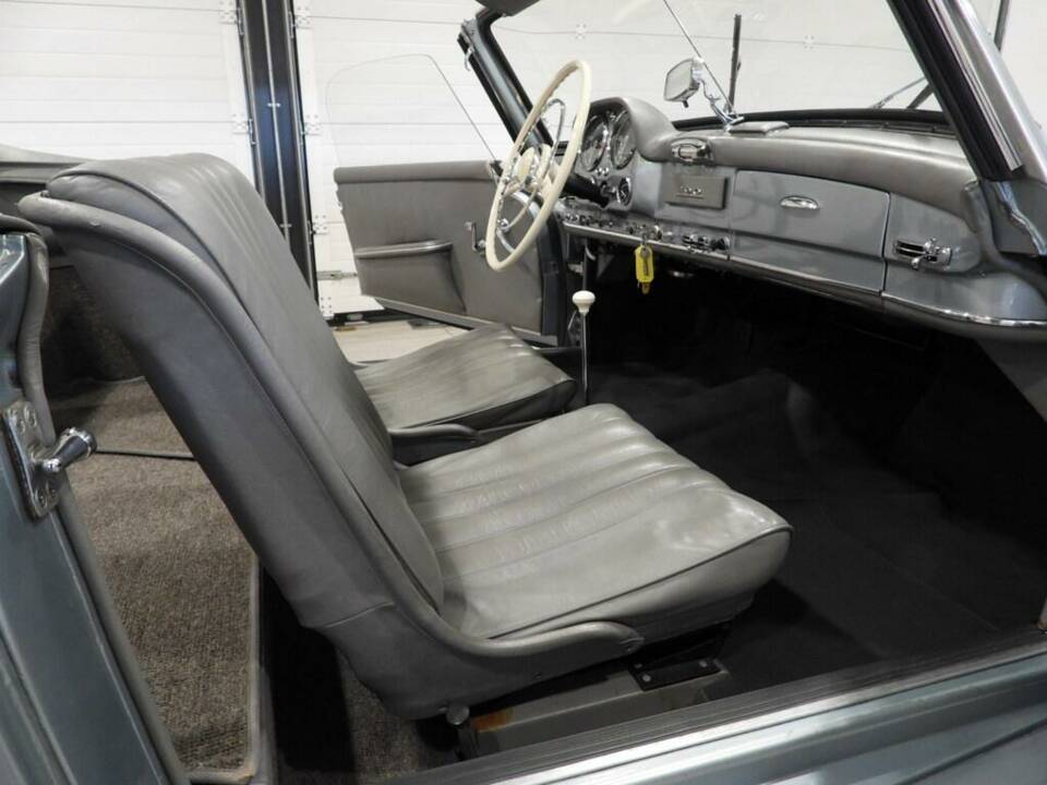 Image 9/15 of Mercedes-Benz 190 SL (1956)