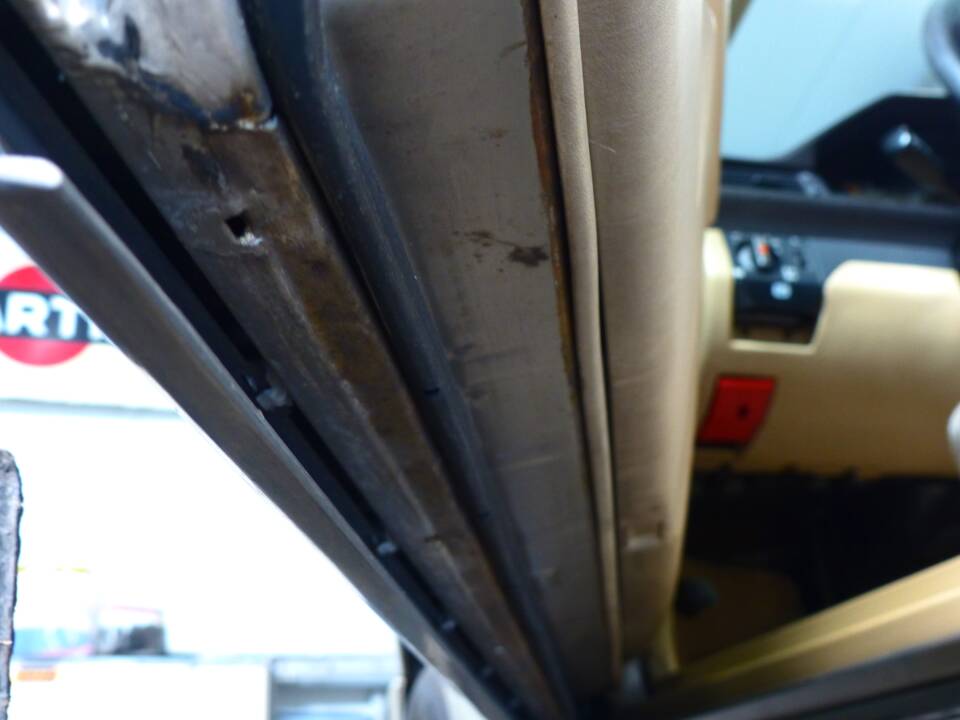 Afbeelding 63/63 van Mercedes-Benz 230 CE (1988)