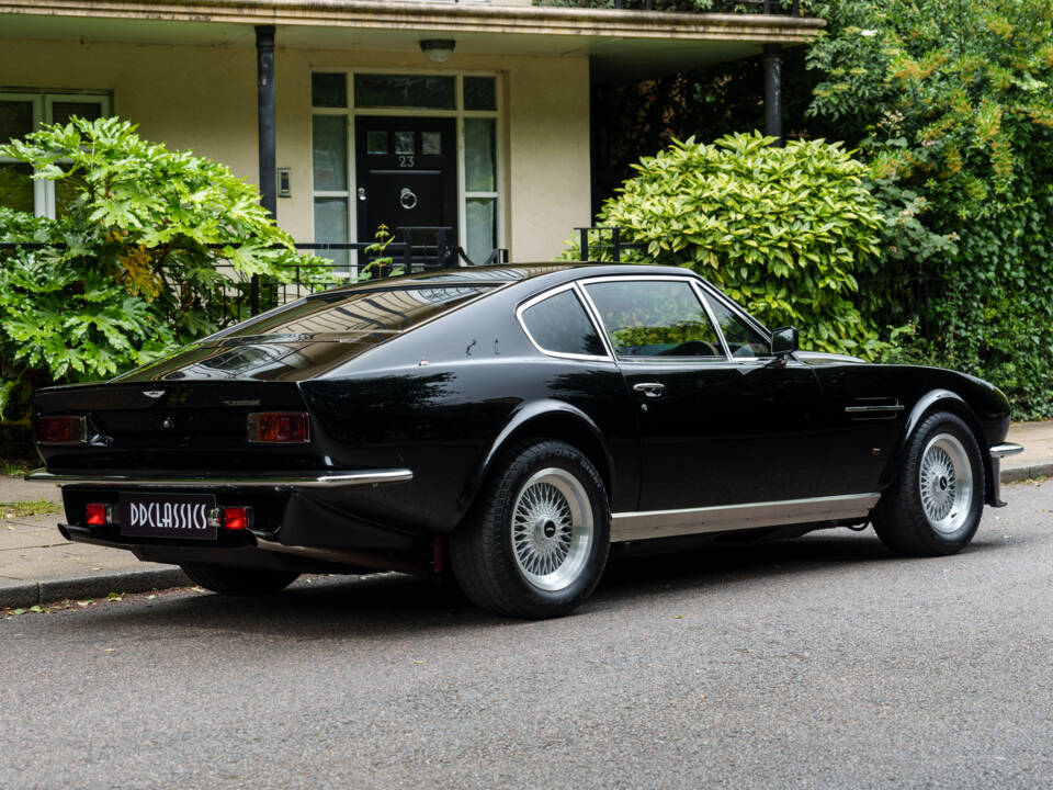 Afbeelding 3/28 van Aston Martin V8 Vantage X-Pack (1988)