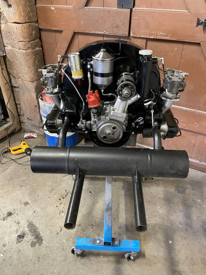 Image 16/27 of Porsche 356 C 1600 SC (1964)