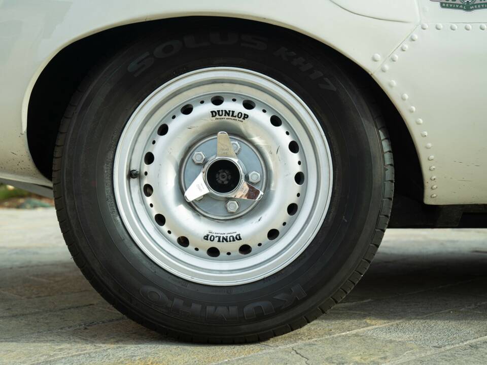 Bild 45/50 von Jaguar D-Type (1977)