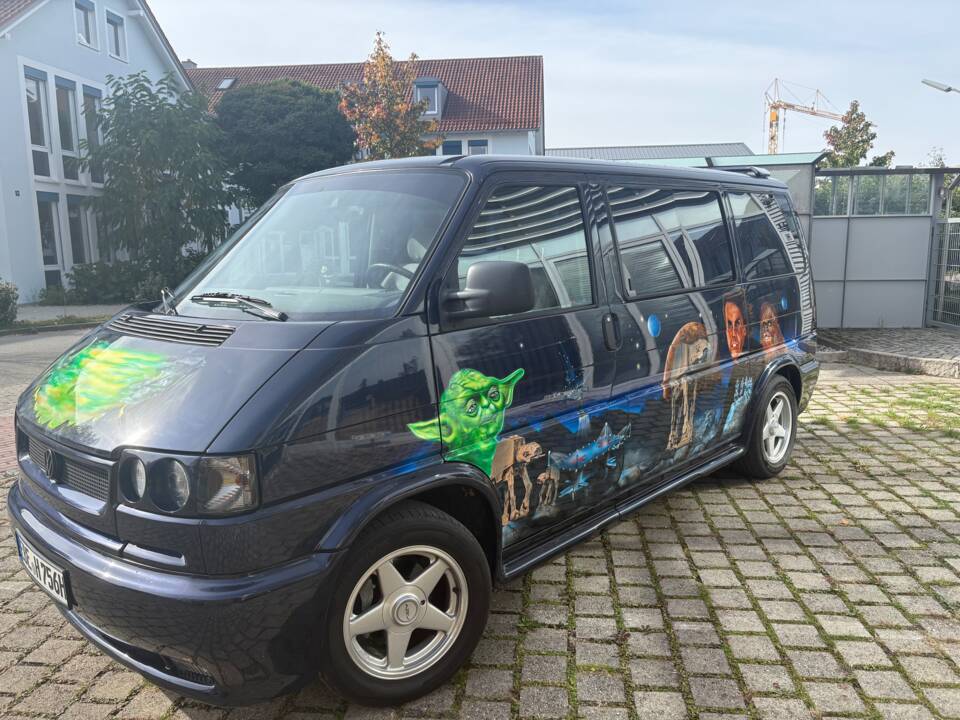 Immagine 2/14 di Volkswagen T4 Multivan 2.5 (1993)