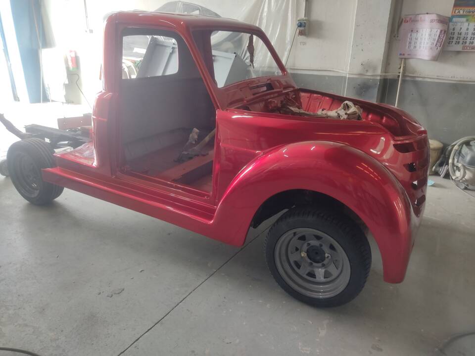 Image 47/91 of Renault R 4 F6 (1988)