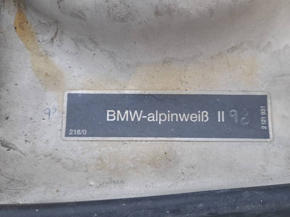 Image 45/54 of BMW 535i (1989)