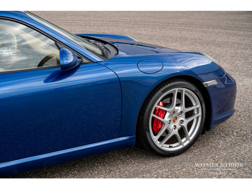 Image 14/28 de Porsche 911 Carrera S (2010)