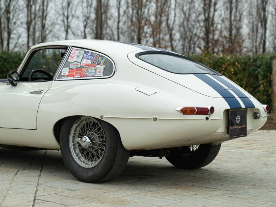 Imagen 17/50 de Jaguar E-Type 3.8 (1964)
