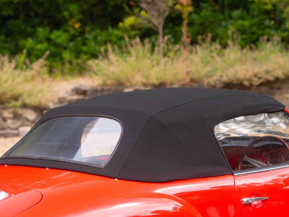Bild 7/50 von Volkswagen Karmann Ghia 1600 (1972)