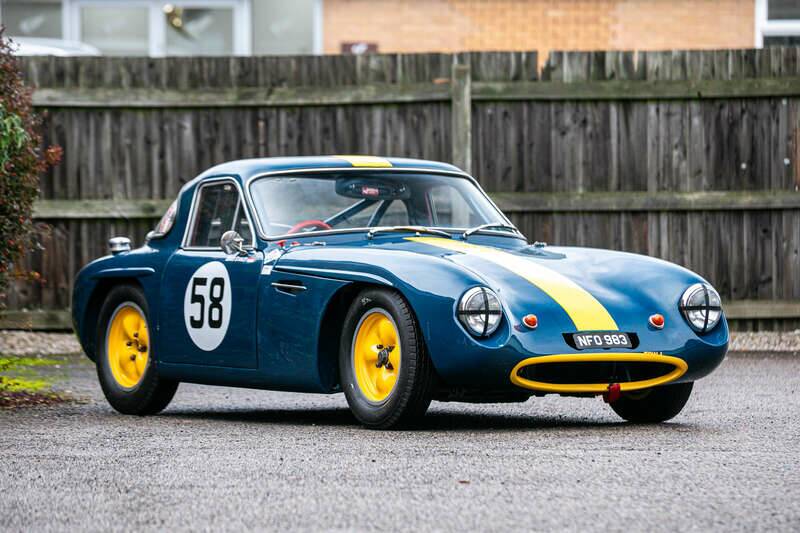 Image 2/42 of TVR Grantura (1960)