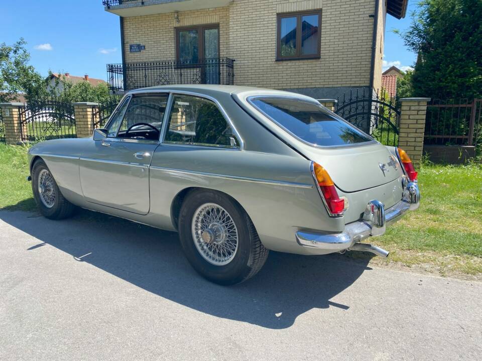Bild 4/5 von MG MGB GT (1969)