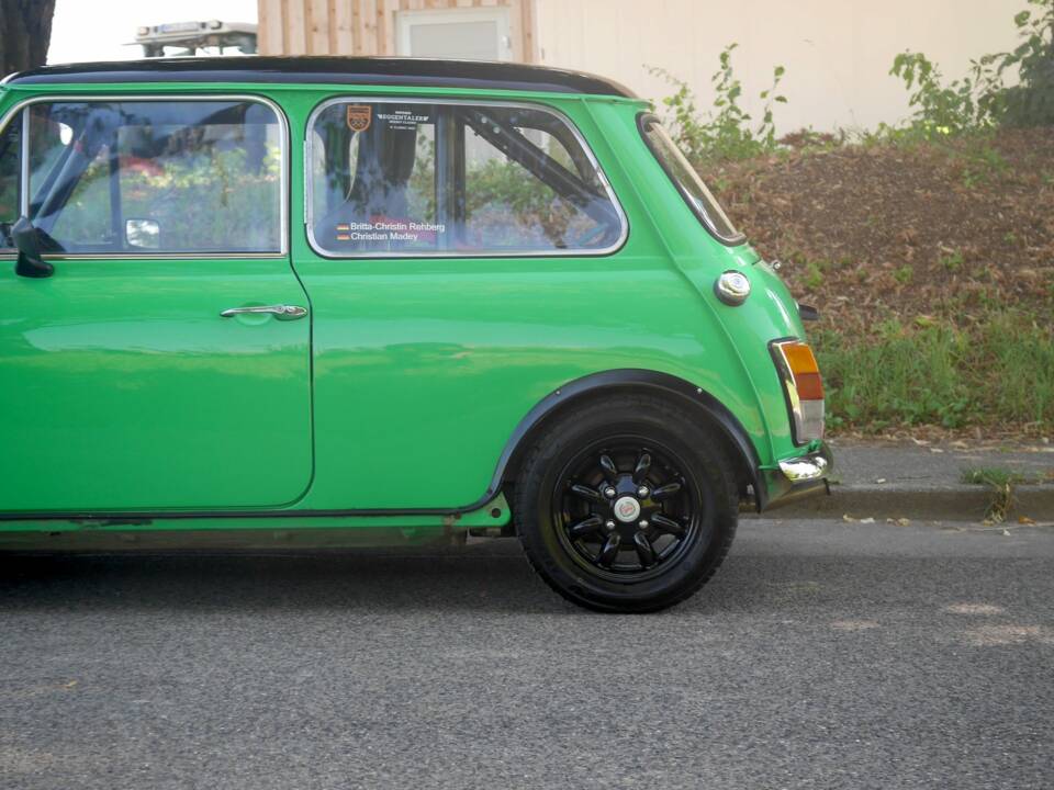 Bild 3/50 von Innocenti Mini Cooper 1300 (1972)