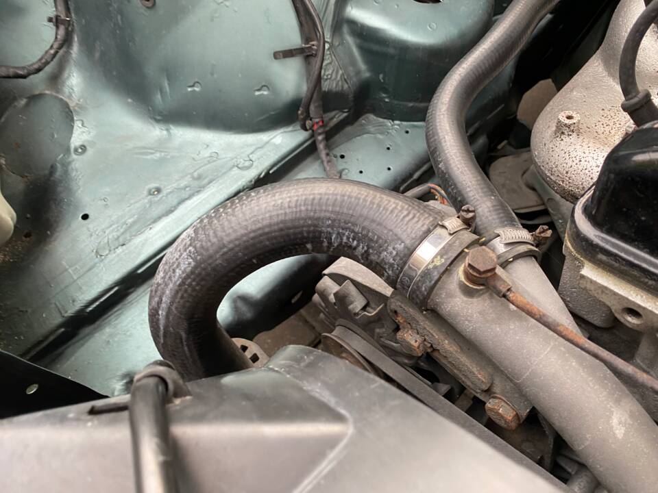Image 57/66 of Mercedes-Benz 230 CE (1981)