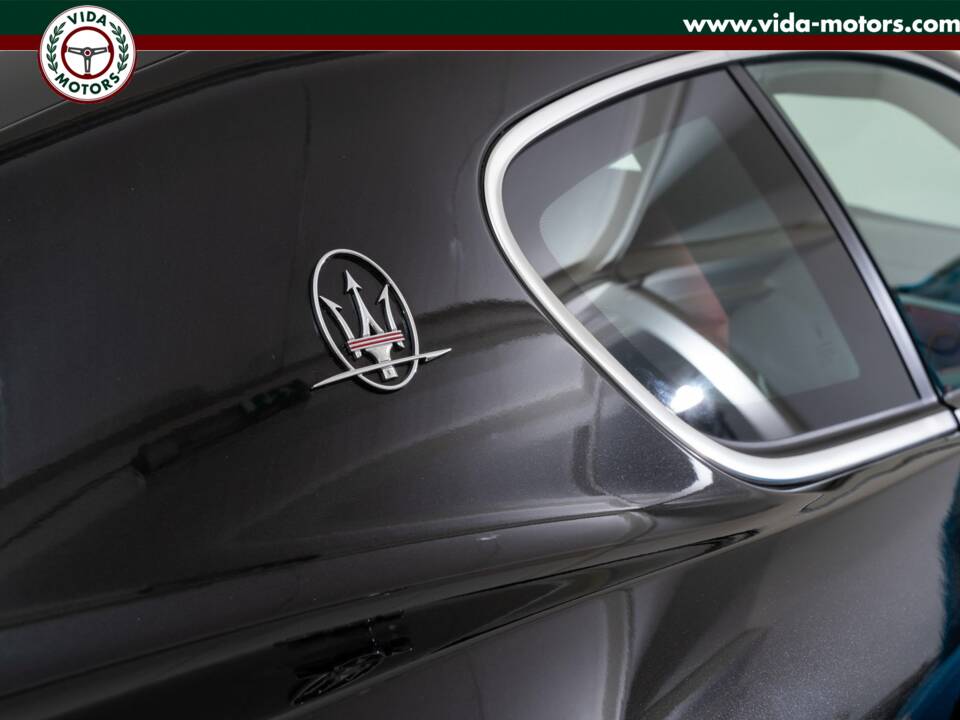 Image 4/15 of Maserati GranTurismo S (2012)