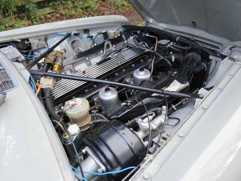 Imagen 16/20 de Jaguar XJ 6 4.2 (1972)