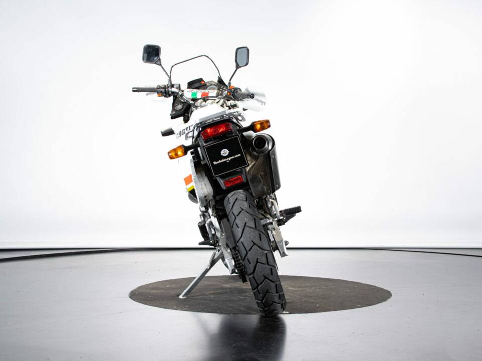 Bild 3/50 von Cagiva E900 Elefant (1993)