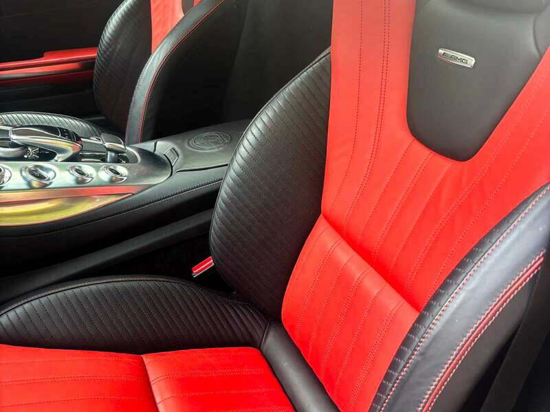 Image 21/25 of Mercedes-AMG GT-S (2015)