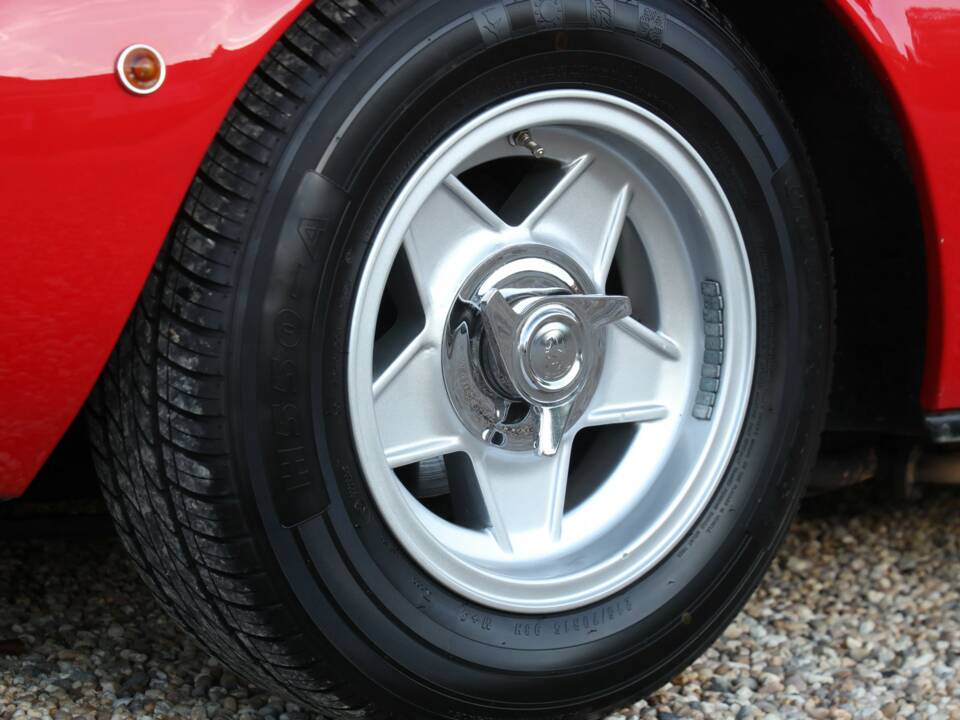 Imagen 28/50 de Ferrari 365 GTC/4 (1972)