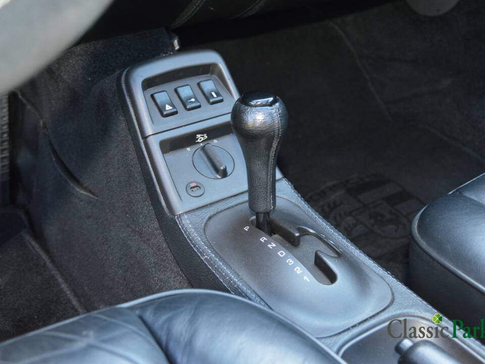 Imagen 34/50 de Porsche 911 Carrera 2 (1991)