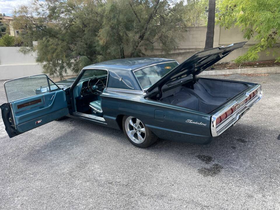 Immagine 8/8 di Ford Thunderbird (1966)