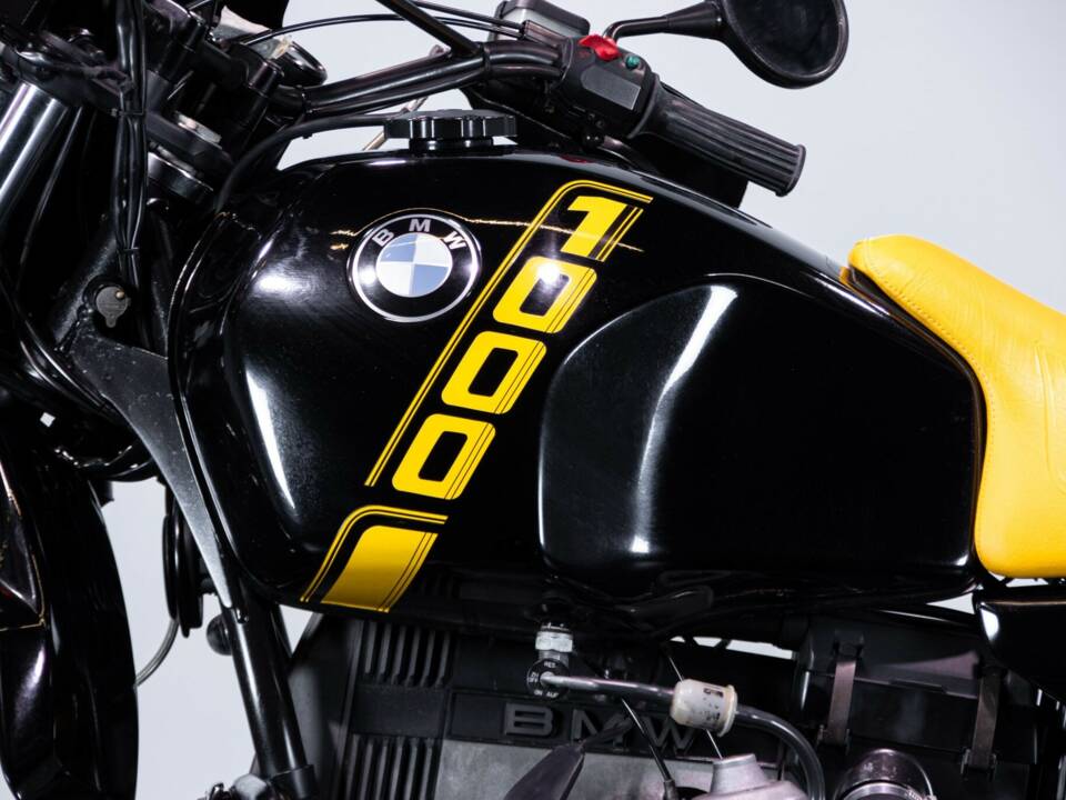 Immagine 17/50 di BMW DUMMY (1988)