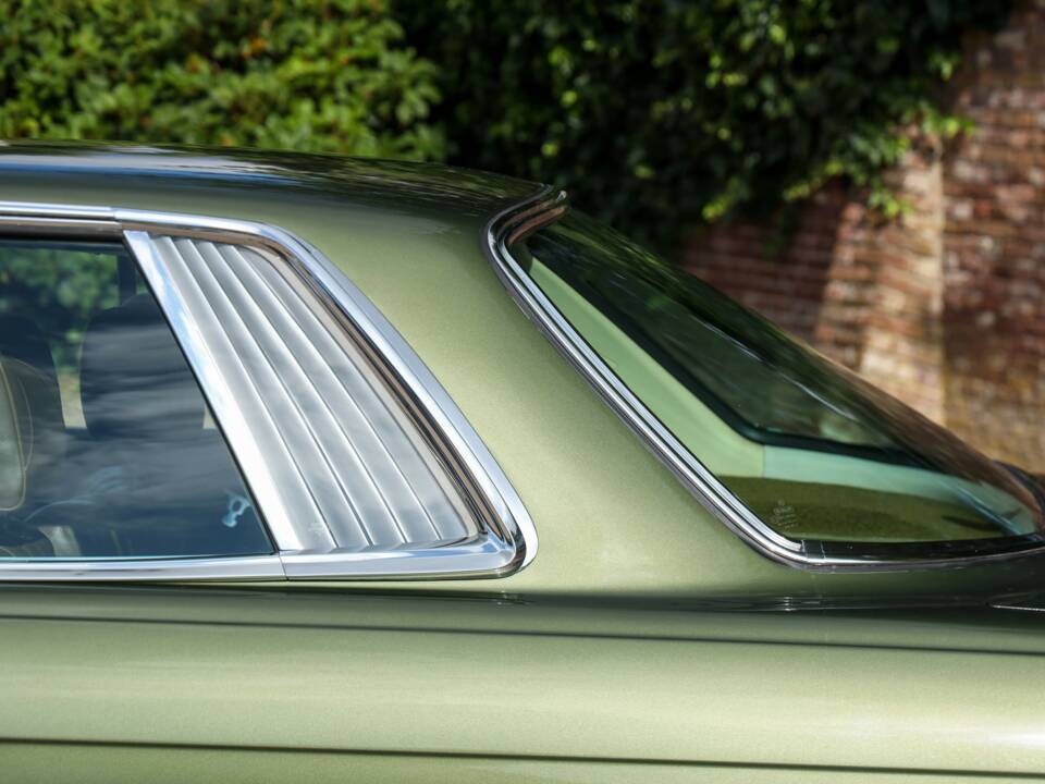 Image 15/50 de Mercedes-Benz 280 SLC (1976)